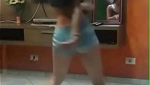 Brazilian teen dancing
