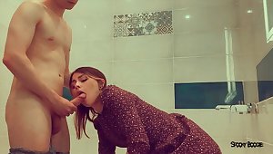 Spooky Boogie brunnete teen is fucked and swallowed cum by Plumber Amateur 4k