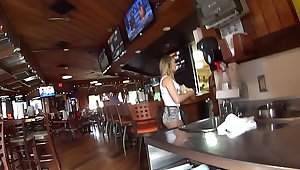 Candid sexy blonde waitress perfect ass in mini shorts