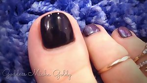 Toes, Feet, Freshly pedicured toenails, and foot jewelry JOI