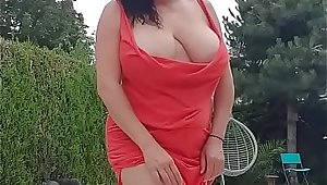 Hot sexi milf women super big boobs show video